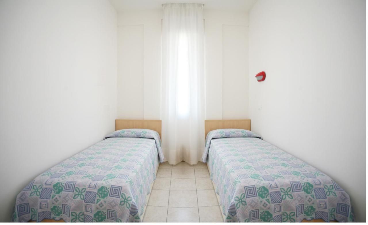 Residence Capinera Sottomarina Exterior photo